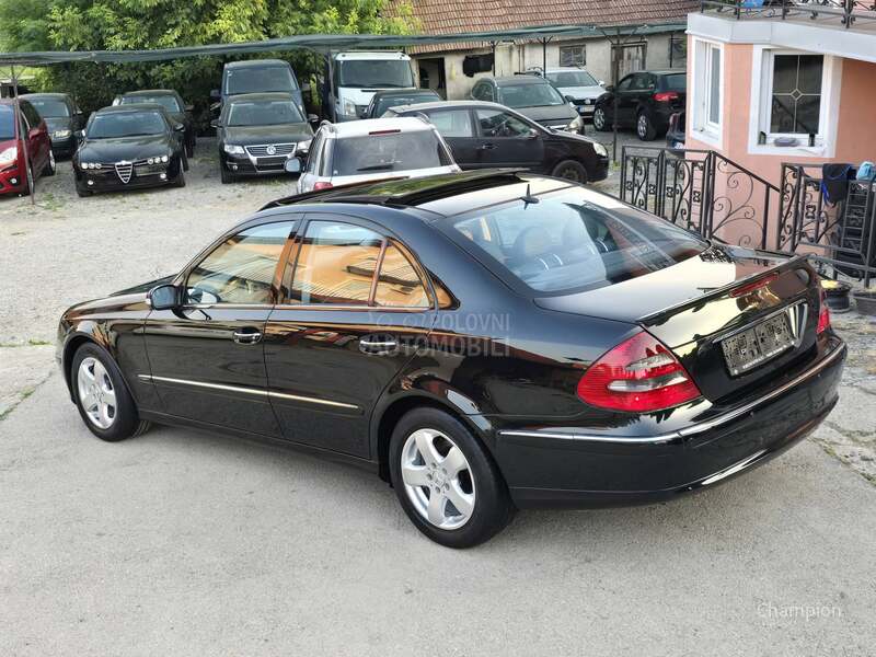 Mercedes Benz E 220 AVANTGARDE PAN0RAMA