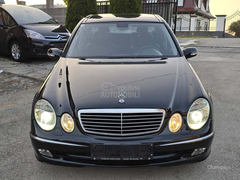 Mercedes Benz E 220 AVANTGARDE PAN0RAMA