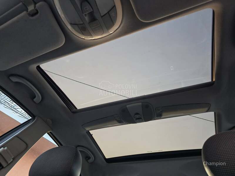 Mercedes Benz E 220 AVANTGARDE PAN0RAMA
