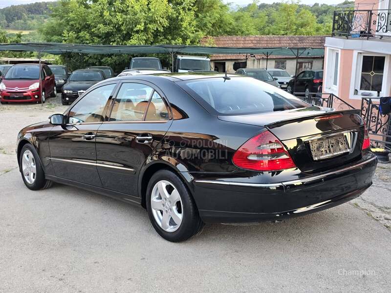 Mercedes Benz E 220 AVANTGARDE PAN0RAMA