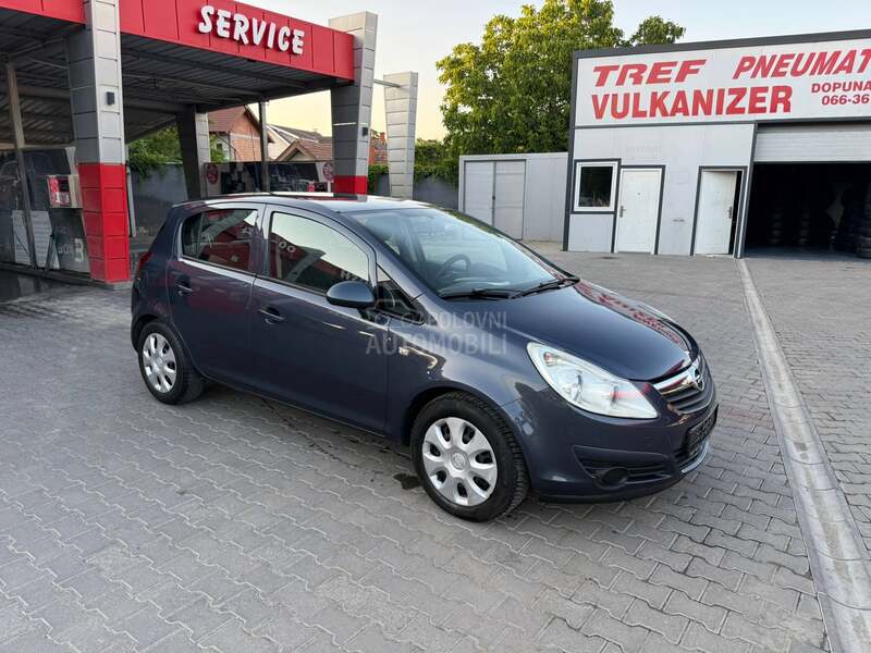 Opel Corsa D 1.2 r.e.s.t./t.o.p