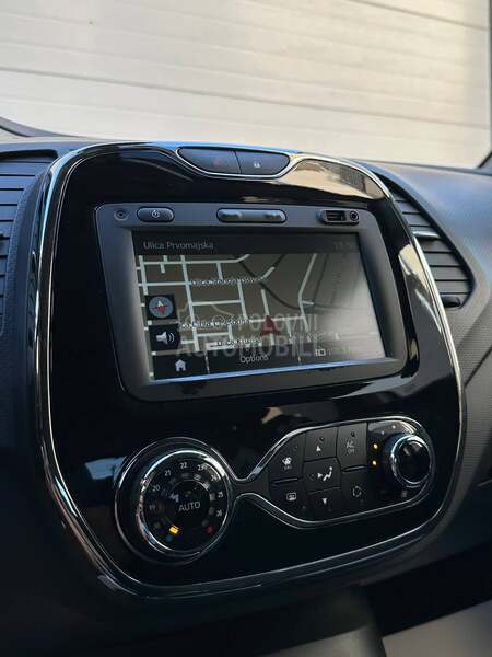 Renault Captur 1.5DCI/INTENSE