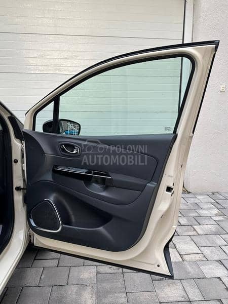 Renault Captur 1.5DCI/INTENSE