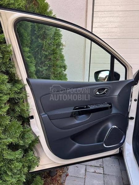 Renault Captur 1.5DCI/INTENSE