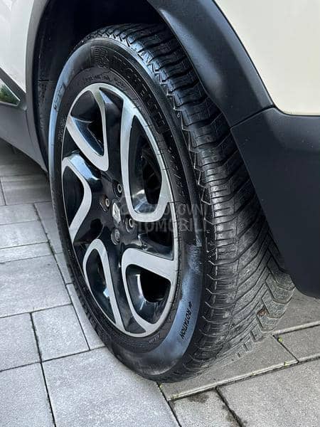 Renault Captur 1.5DCI/INTENSE