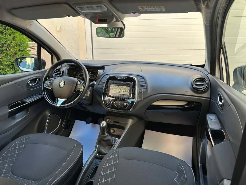 Renault Captur 1.5DCI/INTENSE