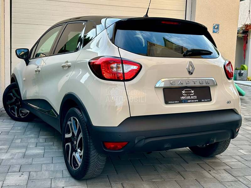 Renault Captur 1.5DCI/INTENSE