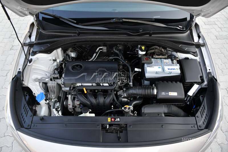 Hyundai i30 1.4 / 107.000K.M