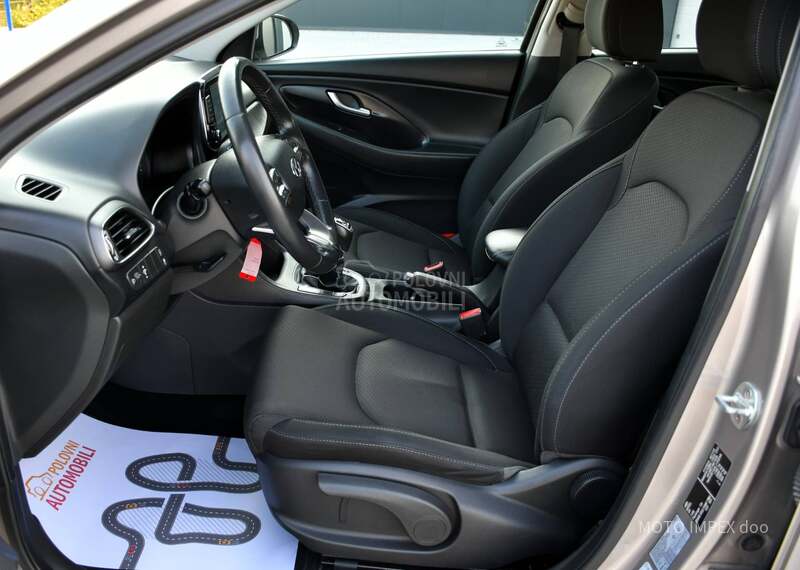Hyundai i30 1.4 / 107.000K.M