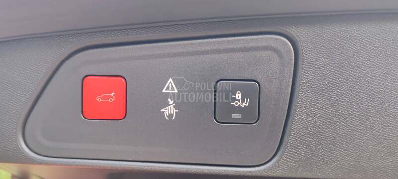 Peugeot 3008 1.5  HDI  ALURE