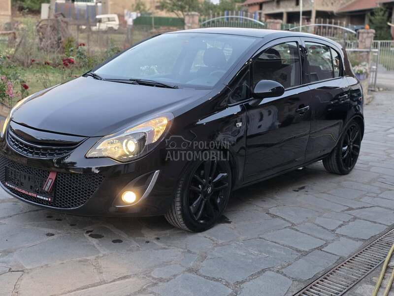 Opel Corsa D 1.4b SporlineCH