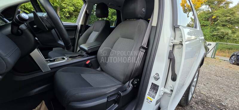 Land Rover Discovery Sport 2.0 D AWD