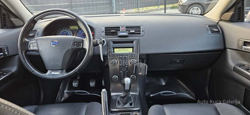 Volvo C30 1.6 hdi R-Design