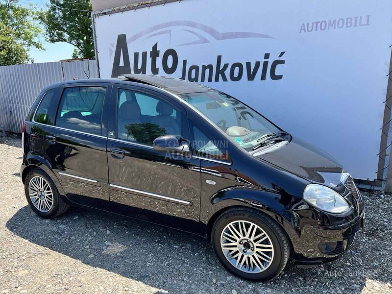 Lancia Musa 1.6  PAMORA MA