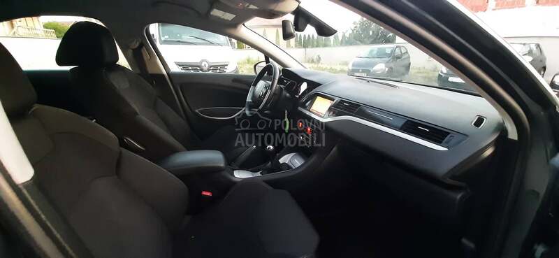 Citroen C5 1.6 hdi n a v y