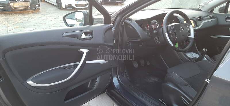 Citroen C5 1.6 hdi n a v y