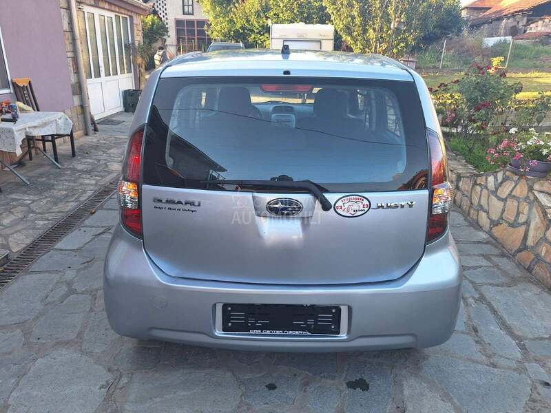Subaru Justy 1.3b 4x4 Svajc