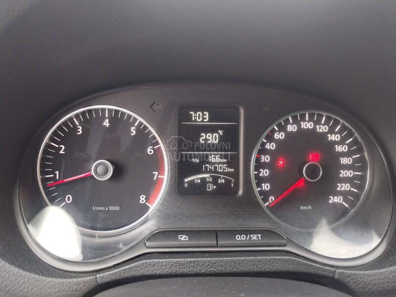 Volkswagen Polo 1.2TSI nov