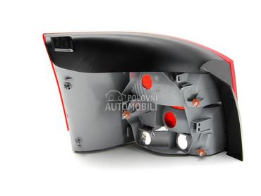 Stop svetla i stop lampe za Opel Signum od 2006. do 2009. god.