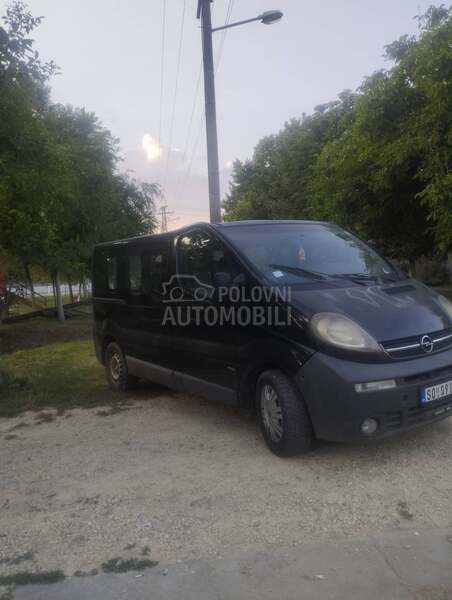 Opel Vivaro 1.9 DTI