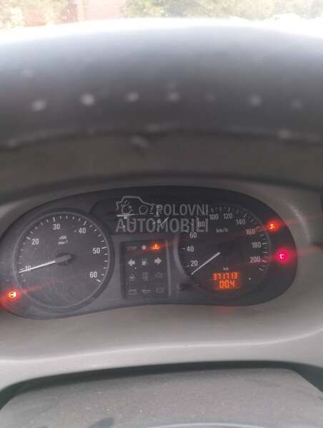 Opel Vivaro 1.9 DTI