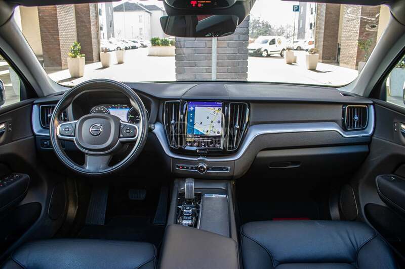 Volvo XC60 hibrid elektro T6