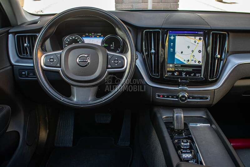 Volvo XC60 hibrid elektro T6
