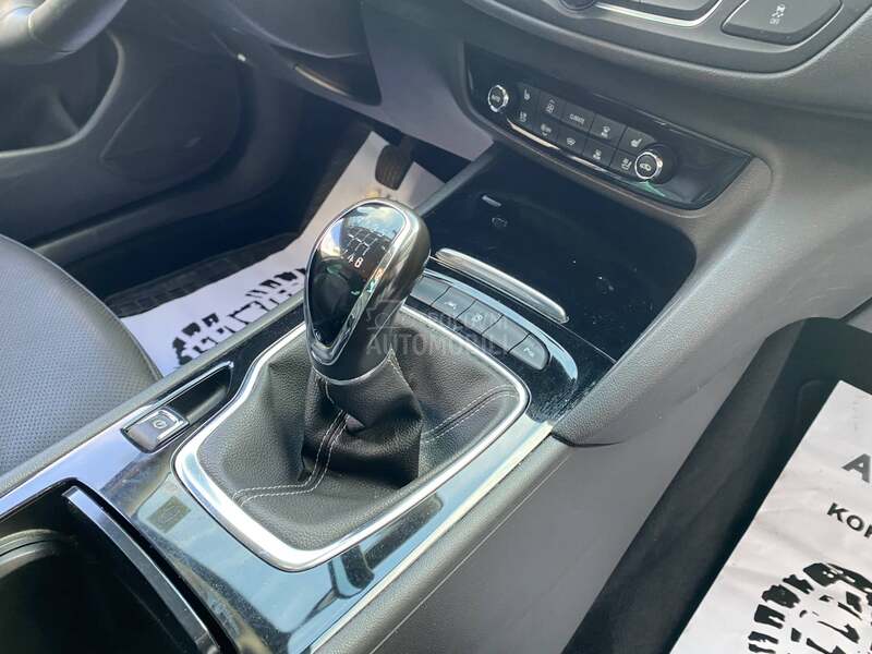 Opel Insignia INNOVATION 1.6 CDTI