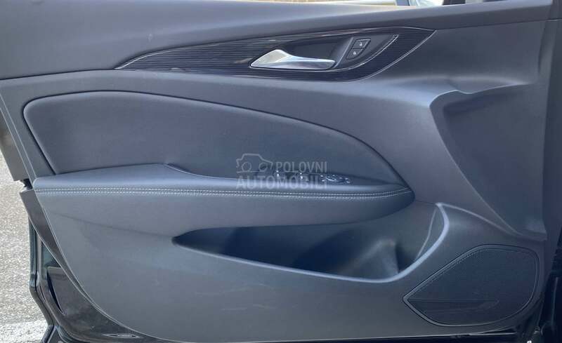 Opel Insignia INNOVATION 1.6 CDTI