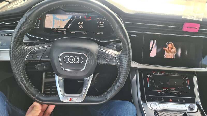 Audi Q8 5.0d S-LINE/M.HIB