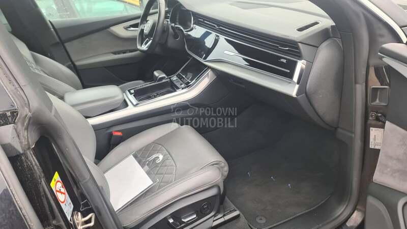 Audi Q8 5.0d S-LINE/M.HIB