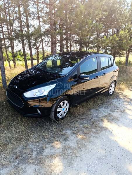 Ford B-Max TITANIUM