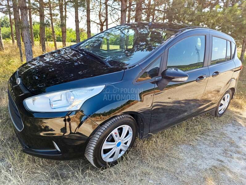 Ford B-Max TITANIUM