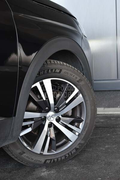Peugeot 5008 1.5 HDI Allure AT