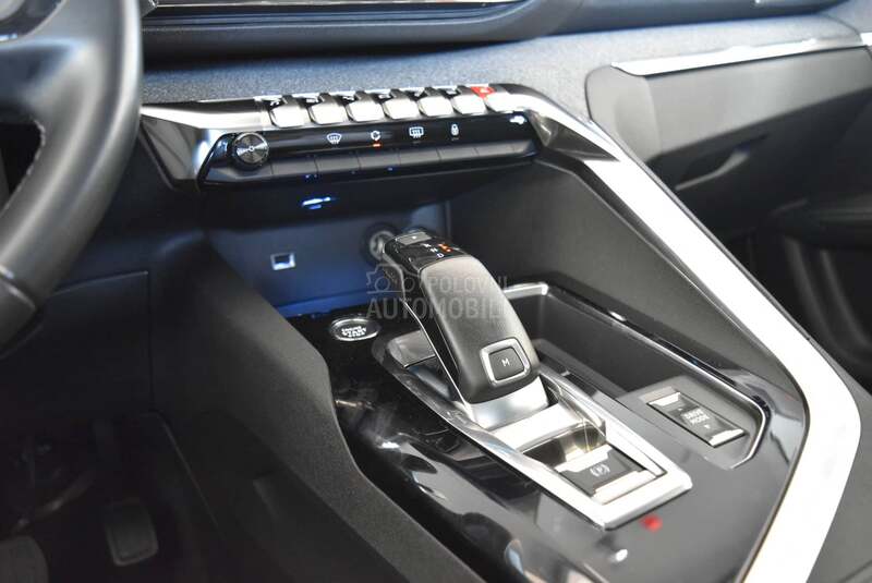 Peugeot 5008 1.5 HDI Allure AT