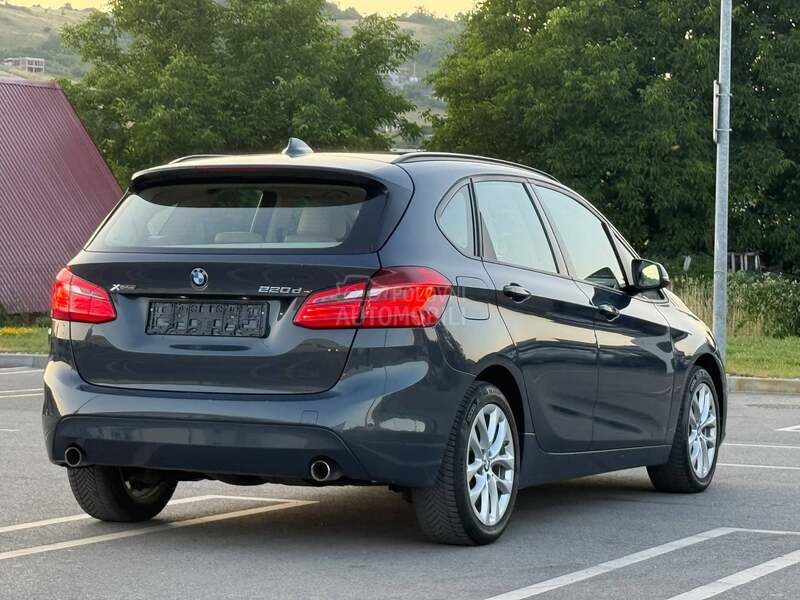 BMW 220 190hp/Xdrive/PANO