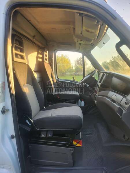 Iveco Furgon