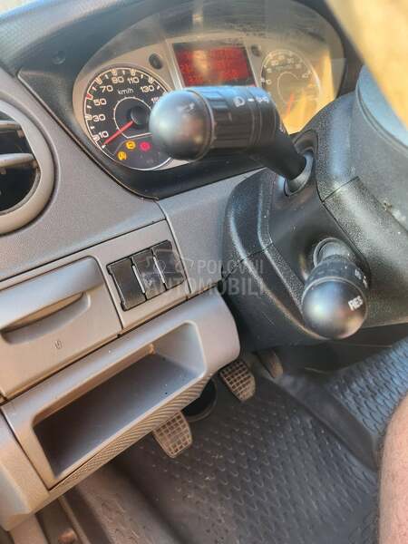 Iveco Furgon