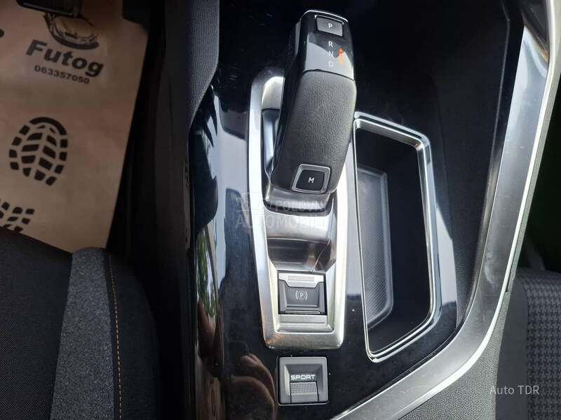 Peugeot 3008 1.5 HDI NOV NOV