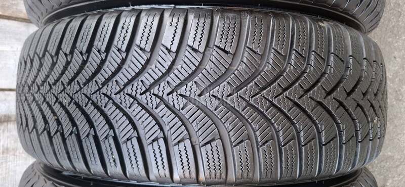 Hankook 195/65 R15 Zimska