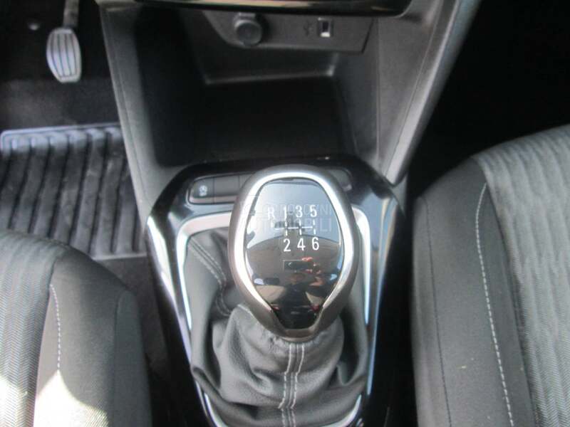 Opel Corsa F 1.5 d