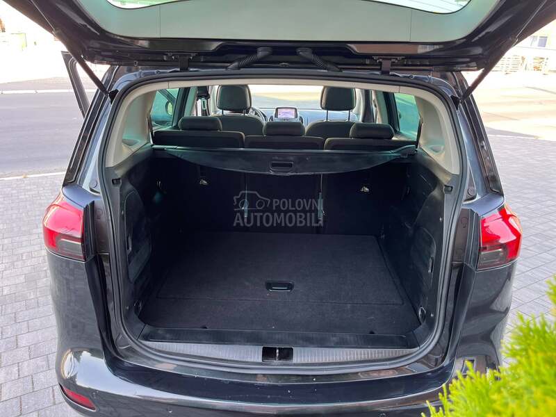 Opel Zafira 1.6CDTIPANO/KAMERA