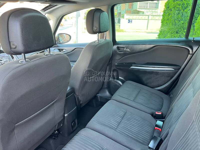 Opel Zafira 1.6CDTIPANO/KAMERA
