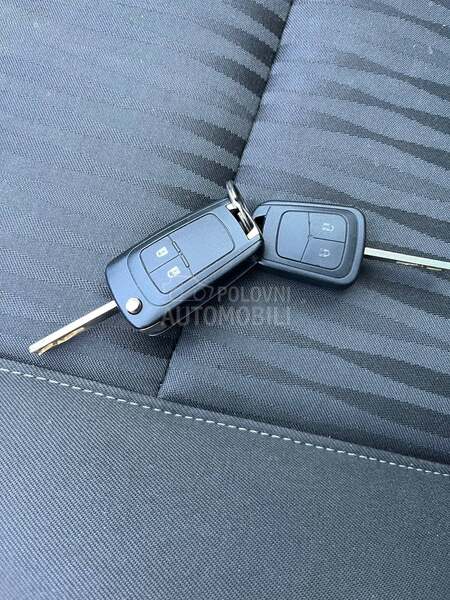 Opel Zafira 1.6CDTIPANO/KAMERA
