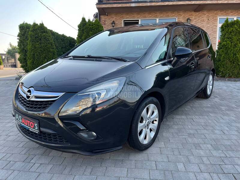 Opel Zafira 1.6CDTIPANO/KAMERA