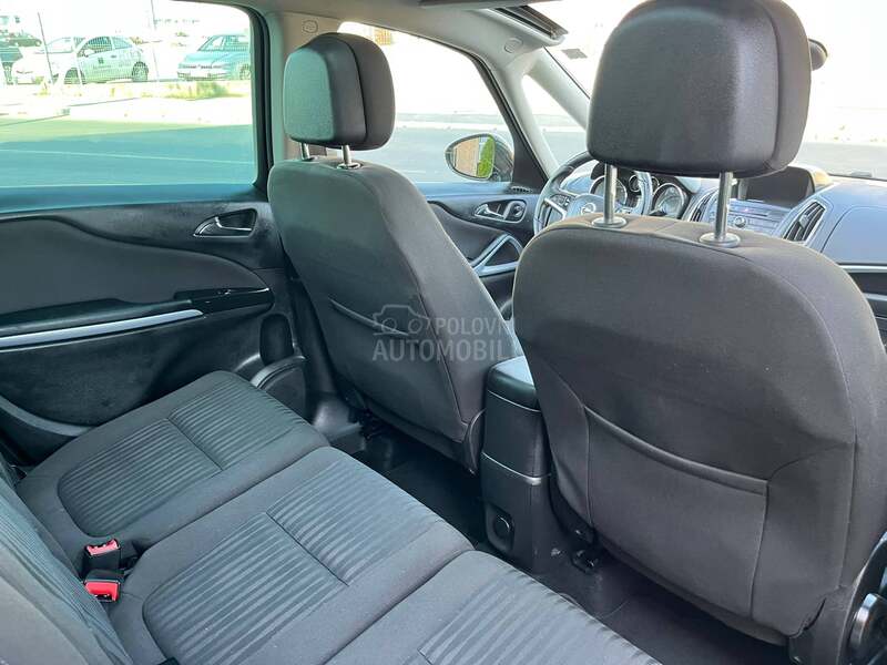 Opel Zafira 1.6CDTIPANO/KAMERA