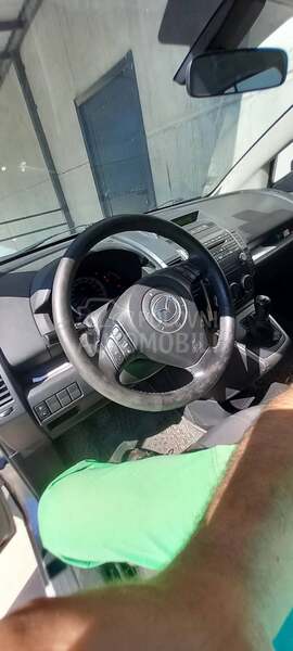 Mazda 5 2.0