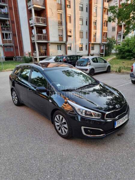 Kia cee`d sw 