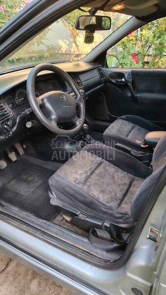 Opel Vectra B 