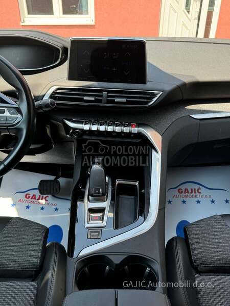 Peugeot 3008 ALLURE